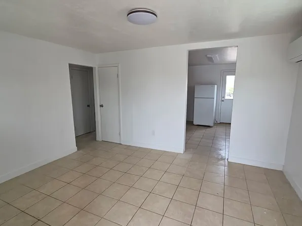 824 Granada St, Socorro, NM 87801