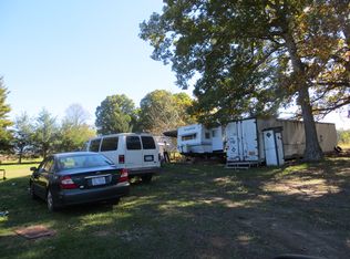 818 Tracy Grove Rd, Flat Rock, NC 28731