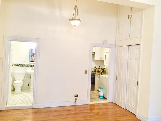 Rented by Michael Minick LLC | media 14