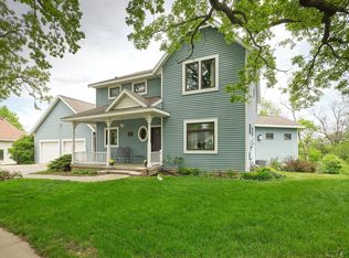 2920 Cassidy Dr NE, Rochester, MN 55906