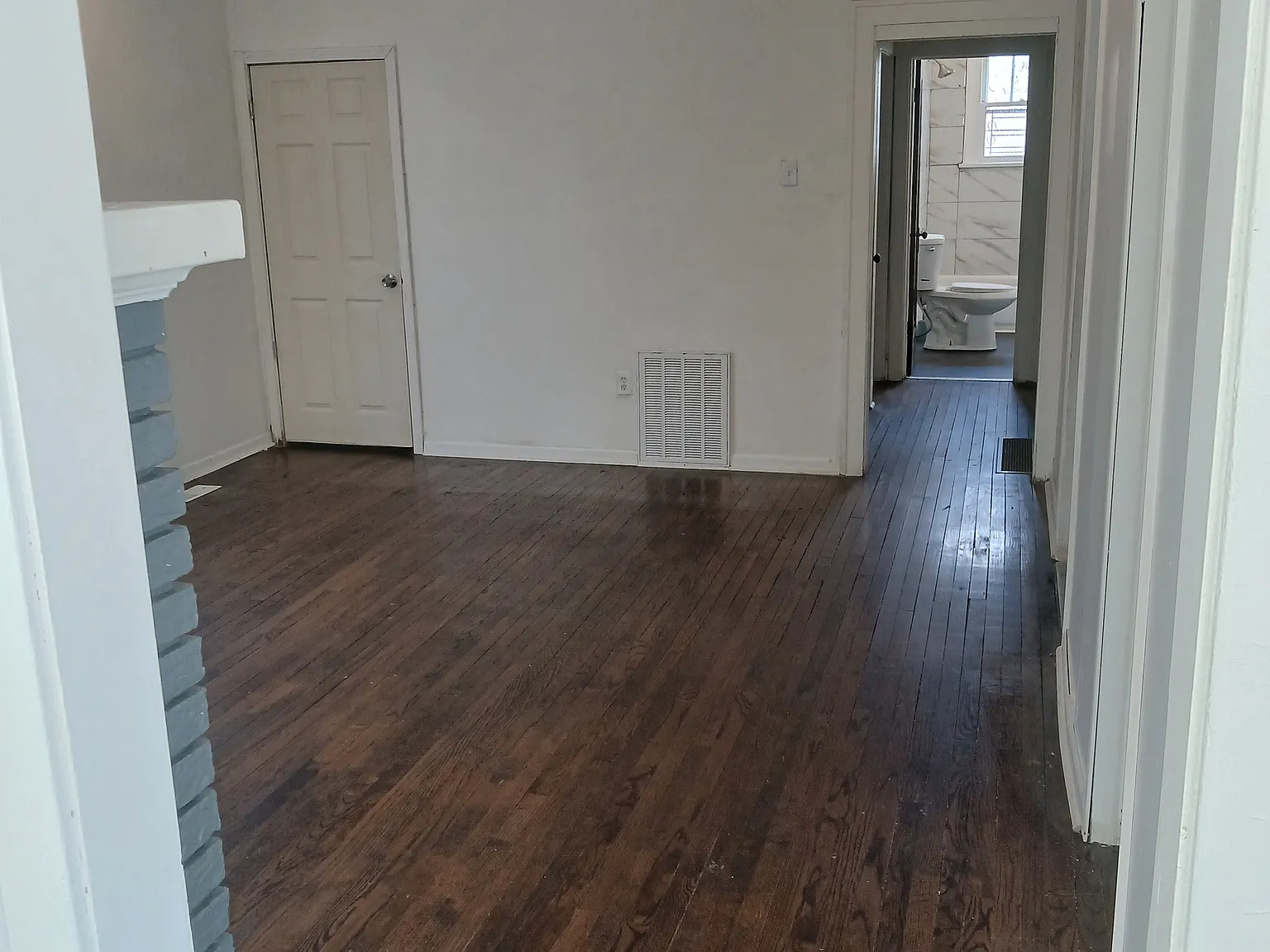 3 bed, 936 sqft, $1,350 — Photo 4
