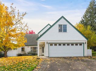 19670 SW Red Oak Ln, Beaverton, OR 97078