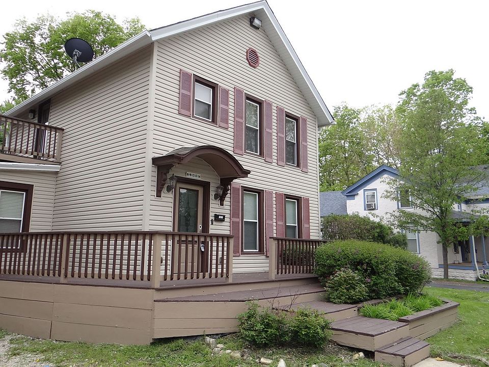 1st image of 24011 W Commercial St