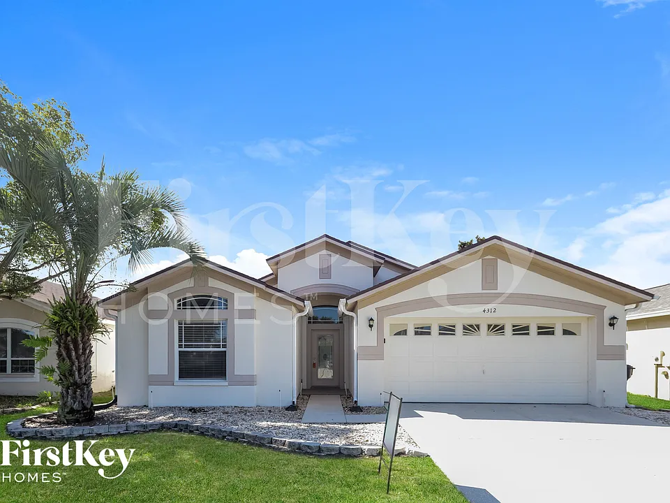 4312 Horseshoe Pick Ln