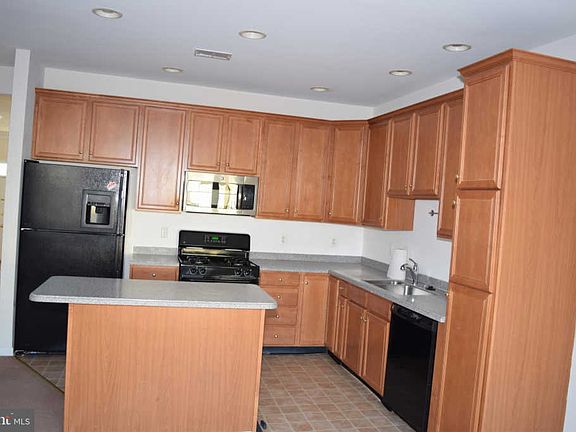 5th image of 22520 Welborne Manor Sq