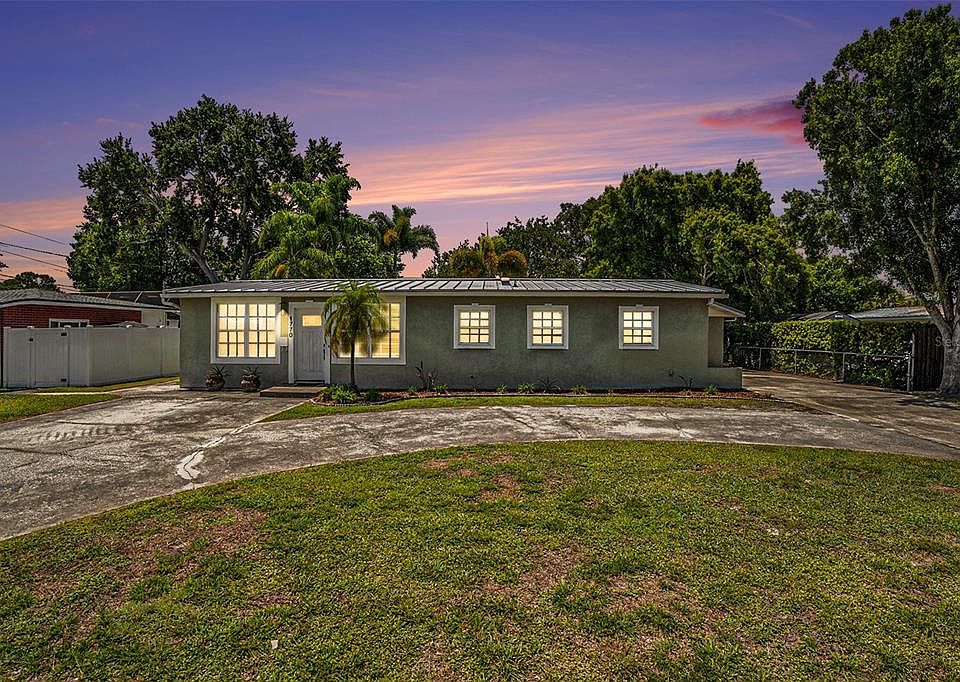1st image of 1770 75TH AVENUE N