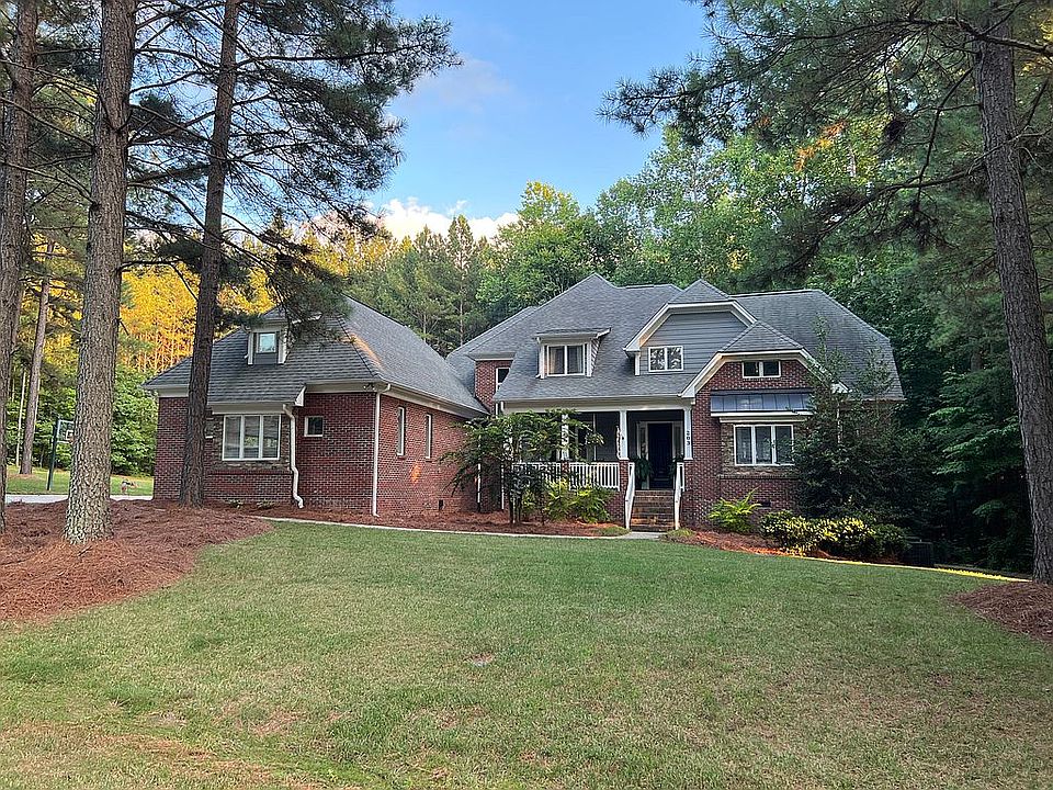 1st image of 203 Winding Forest Dr