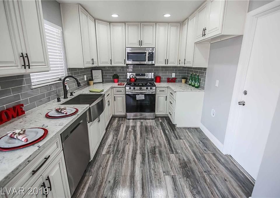 1st image of 507 Greasewood Dr