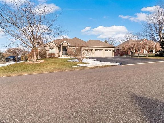 4th image of 21 Farrow Rd