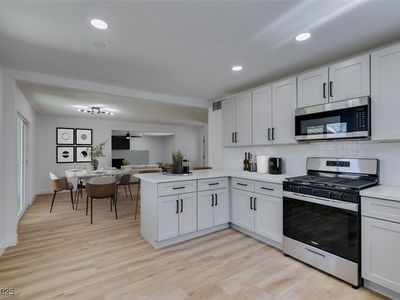 212 View Dr, Las Vegas, NV, 89107