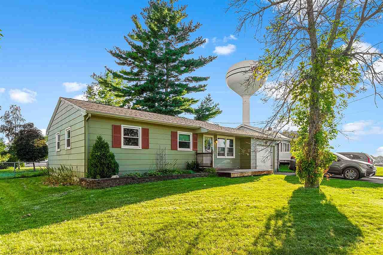310 W Orange St, West Branch, IA 52358 Zillow