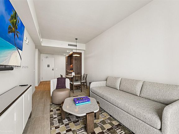 4th image of 1611 SW 2nd Ave Unit 1007