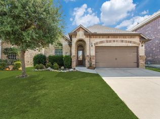 8409 Meadow Sweet Ln, Fort Worth, TX 76123