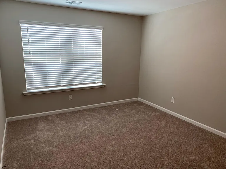 1363 Endicott Ct #1363 — Photo 10