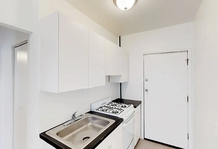 4721 S. Ellis Avenue — Photo 20