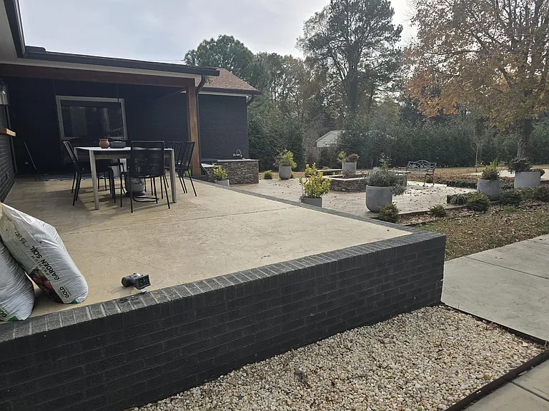 1633 Marlwood Cir — Photo 3