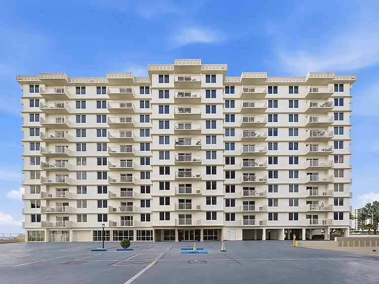 3221 S Ocean Blvd #902 — Photo 24