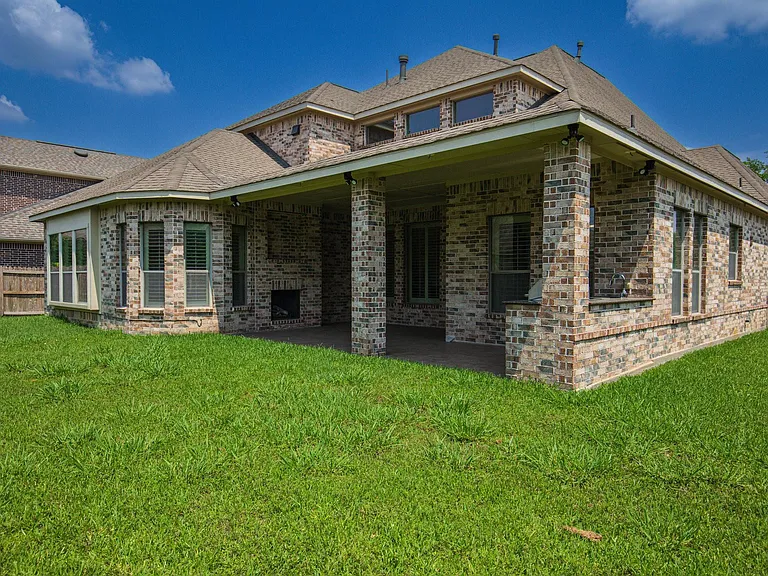 17303 Quiet Shores Dr — Photo 35