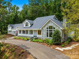 4 Cedar Hill Dr, Asheville, NC 28803