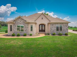 10835 Sable Ridge Dr, Evansville, IN 47725