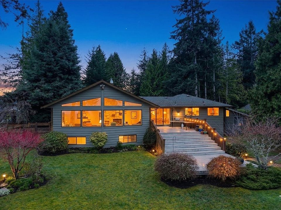 1st image of 631 Sanderson Rd