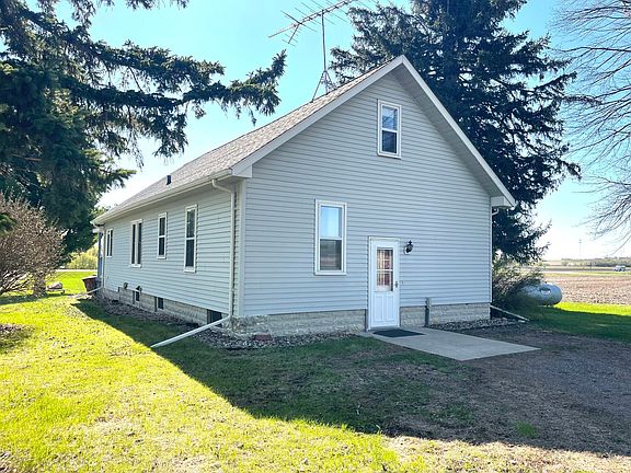 3rd image of 16926 County Road 30 SW