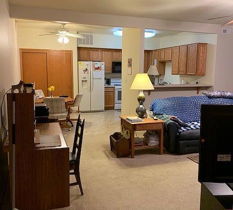 3rd image of N161W19132 Oakland Dr