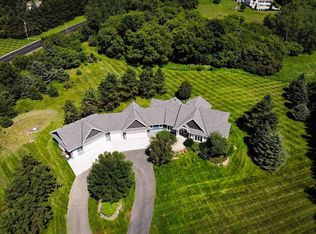 9547 Dellwood Road Ln N, Stillwater, MN 55082