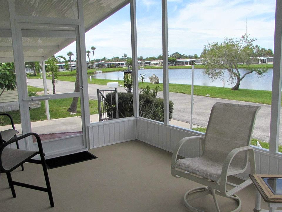 1st image of 364 Spanish Lakes Dr