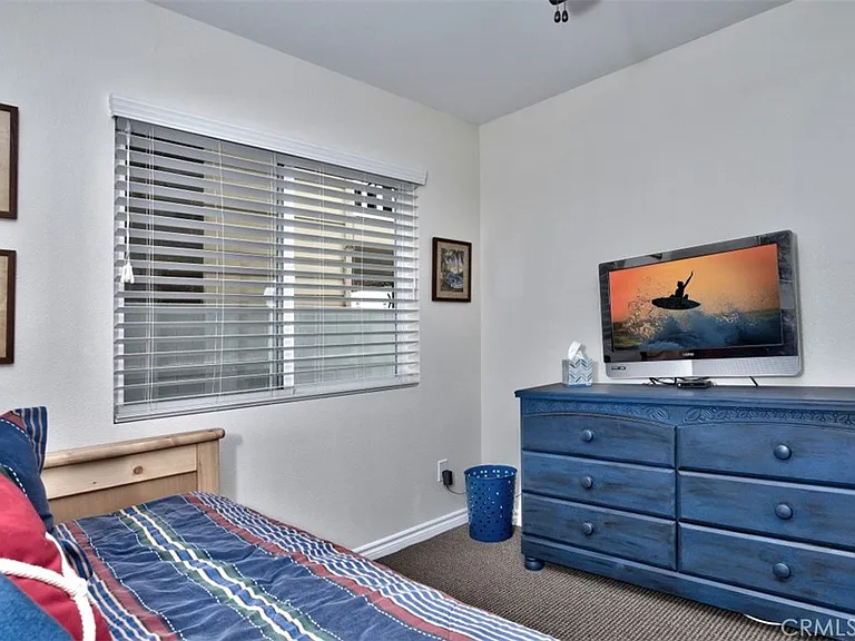1509 E Balboa Blvd #A — Photo 20