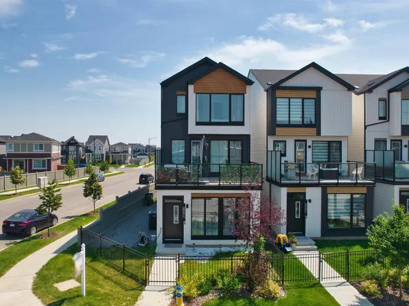8047 227th St NW, Edmonton, AB T5T 7S8