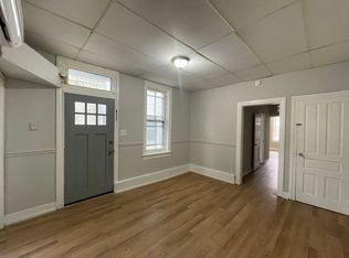 768 W Philadelphia St APT 1, York, PA 17401