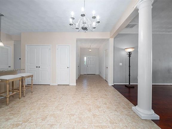 5th image of 1024 Boundary Dr