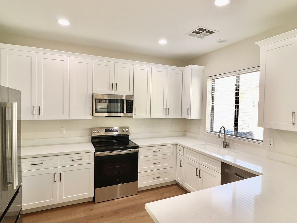 Kitchen all new appliances, counter tops and cabinets