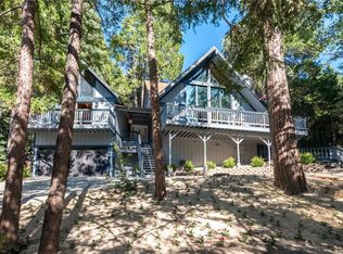 385 Cumberland Drive, Lake Arrowhead, CA 92352