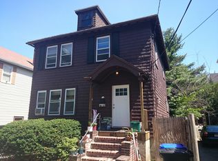 603 Heath St, Brookline, MA 02467