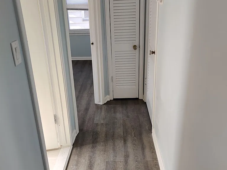 512 E Brockton Ave — Photo 6