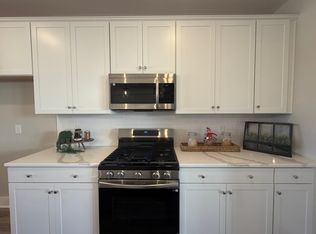 34 Deans Pleasant Dr, Greenville, SC 29607