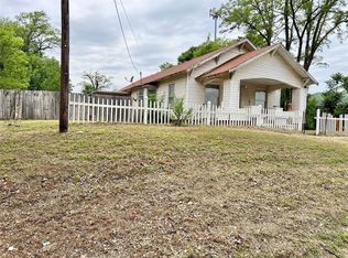 111 S Lincoln Ave, Canton, OK 73724