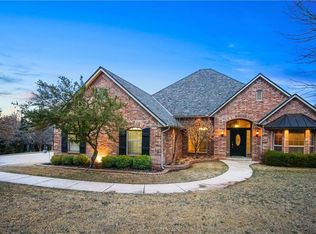 9417 Forest Dale Dr, Oklahoma City, OK 73151