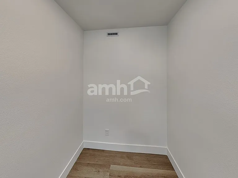 8134 Winterfell Peak Ave — Photo 12