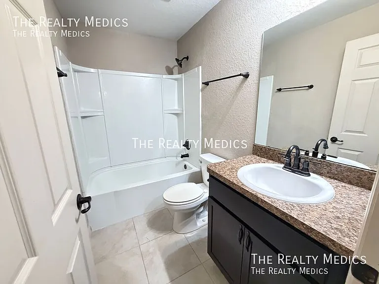 4864 SE 137th Pl — Photo 15