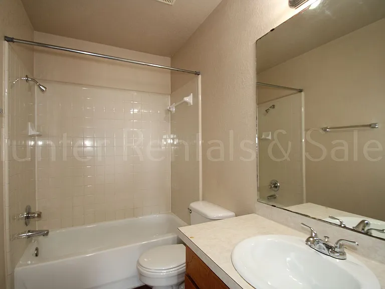 3904C Gus Dr — Photo 15