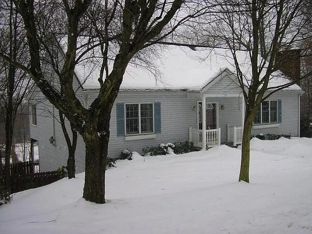 52 Chestnut Ridge Dr photo 1