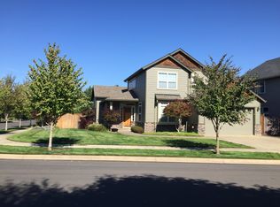 1841 NW Cottonwood Dr, McMinnville, OR 97128