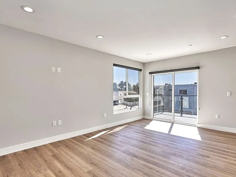 4507 Lomita St #1/2 — Photo 5