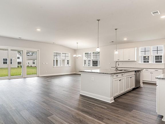 4th image of 8811 Smithfield Drive NW