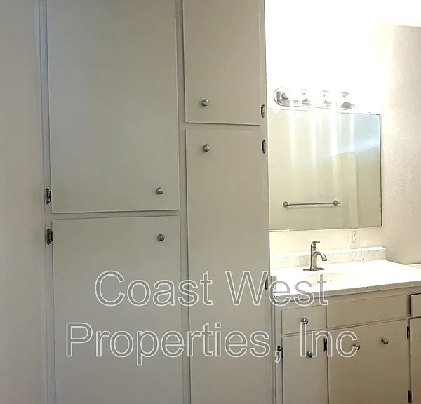 123 Jupiter St #10 — Photo 12