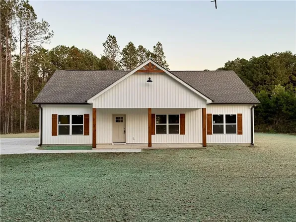 127 Fog Rd NE, Resaca, GA 30735