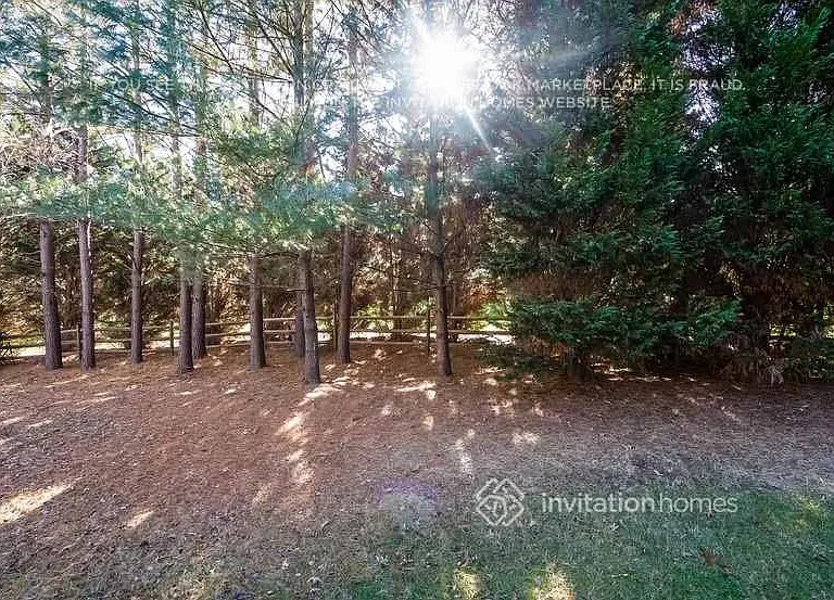 16100 Epiphany Ct — Photo 27